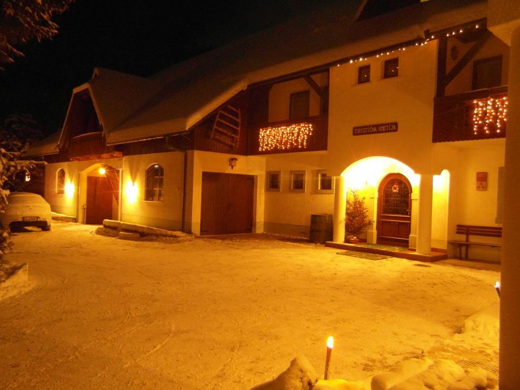 Farm Kosir Villa ครานสกา โกรา ภายนอก รูปภาพ